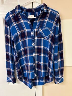 BeachLunchLounge Plaid Button Up Shirt